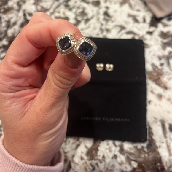 David Yurman Petite Albion Stud Earrings - Picture 9 of 12